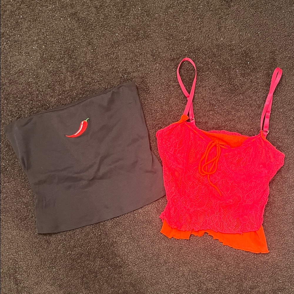 Set of 2 - Hot Pink cropped lacy camisole and Gray chili pepper strapless top